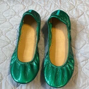 Tieks Emerald Patent Size 10